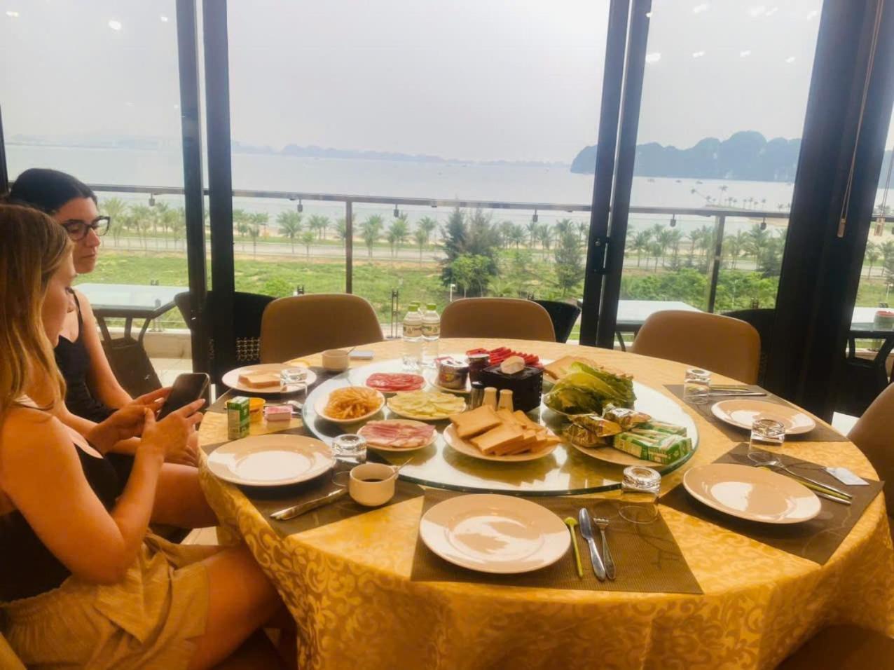 Ha Long Land Hotel Zewnętrze zdjęcie